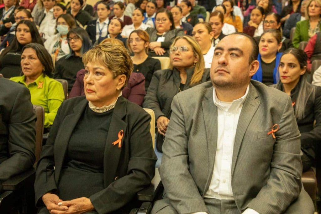 Fortalece Salud Sonora conocimientos de los profesionales de la salud-min