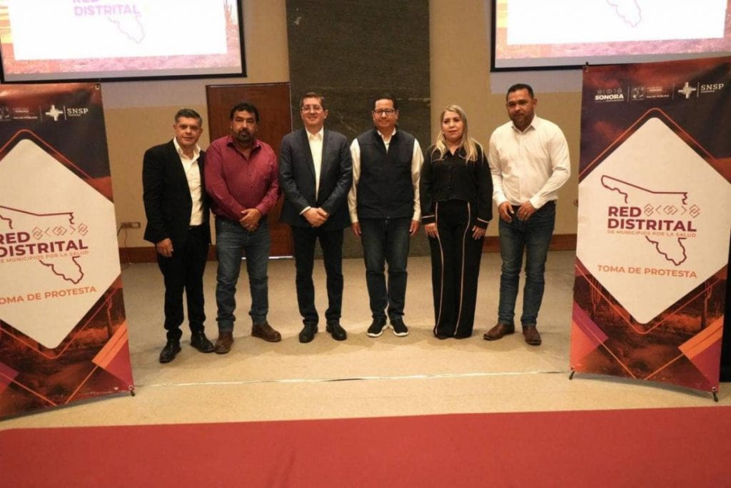 Universidad Tecnológica de SLRC 14 años-min (1)