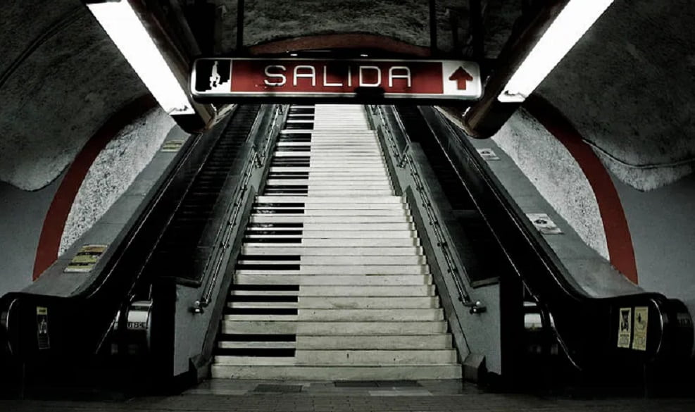Metro-Polanco.escaleras electricas-min