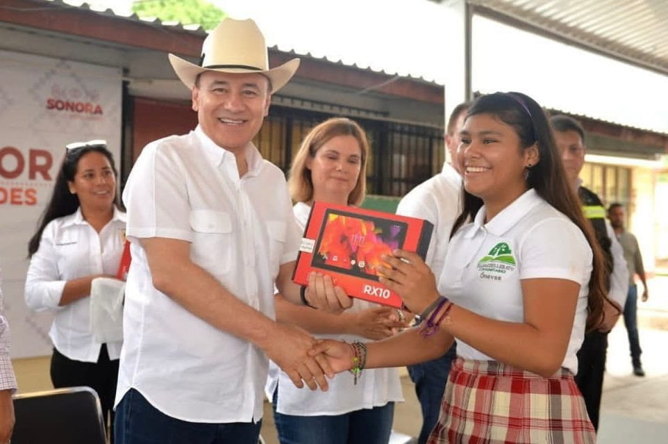 entrega de tablet-min