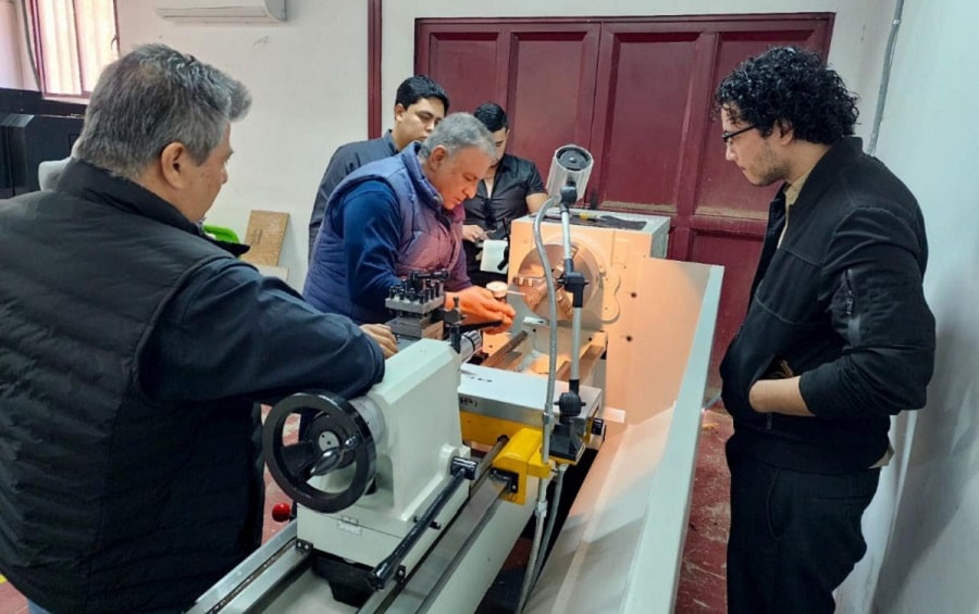Capacita UES a docentes de ingenierías2-min