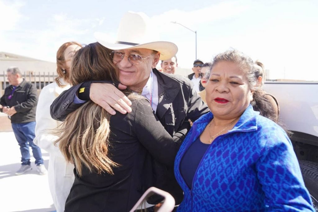 Construye Durazo complejo educativo en Puerto Libertad-min