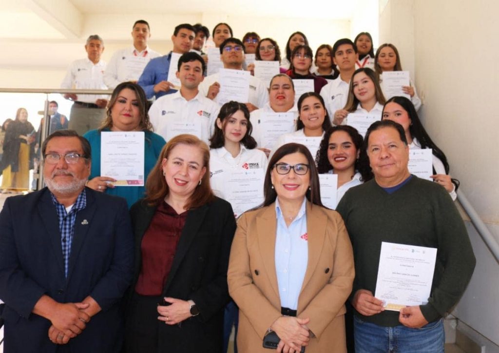 Reconoce Itesca a participantes de Cumbre Nacional-min
