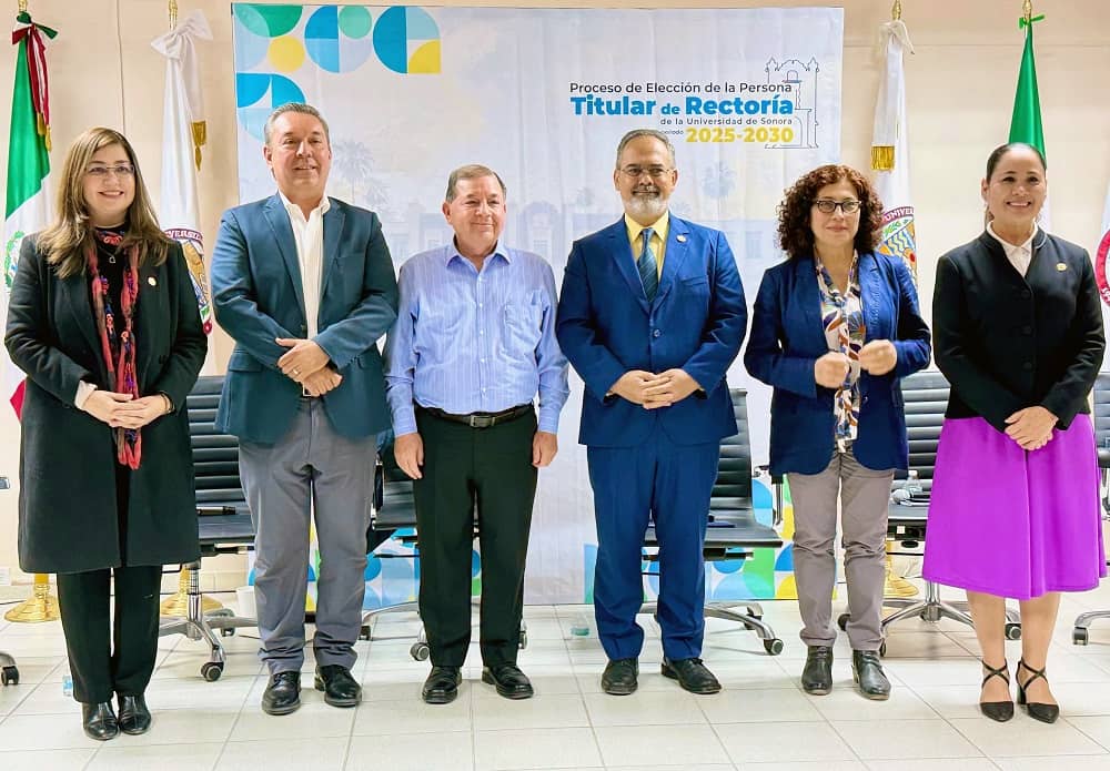 Foro con aspirante a rectoria en Santa Ana-min