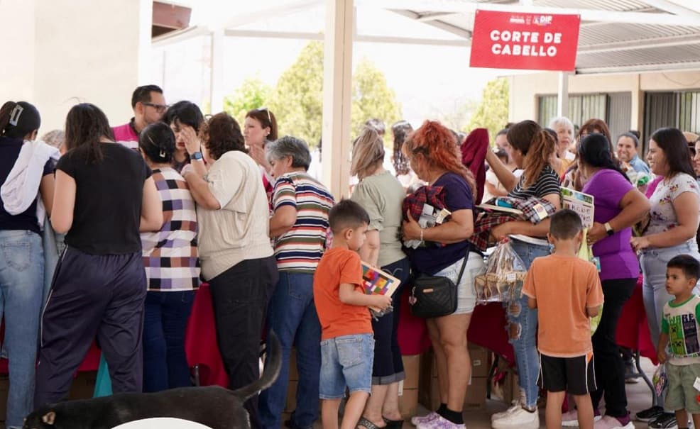 Brigada DE DIF a Bavispe (2)-min