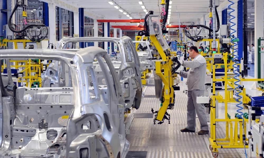 deplome de producción de vehículos enMx-min