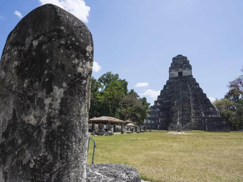 hallan-tres-antiguos-pueblos-mayas-cerca-de-mexico-min