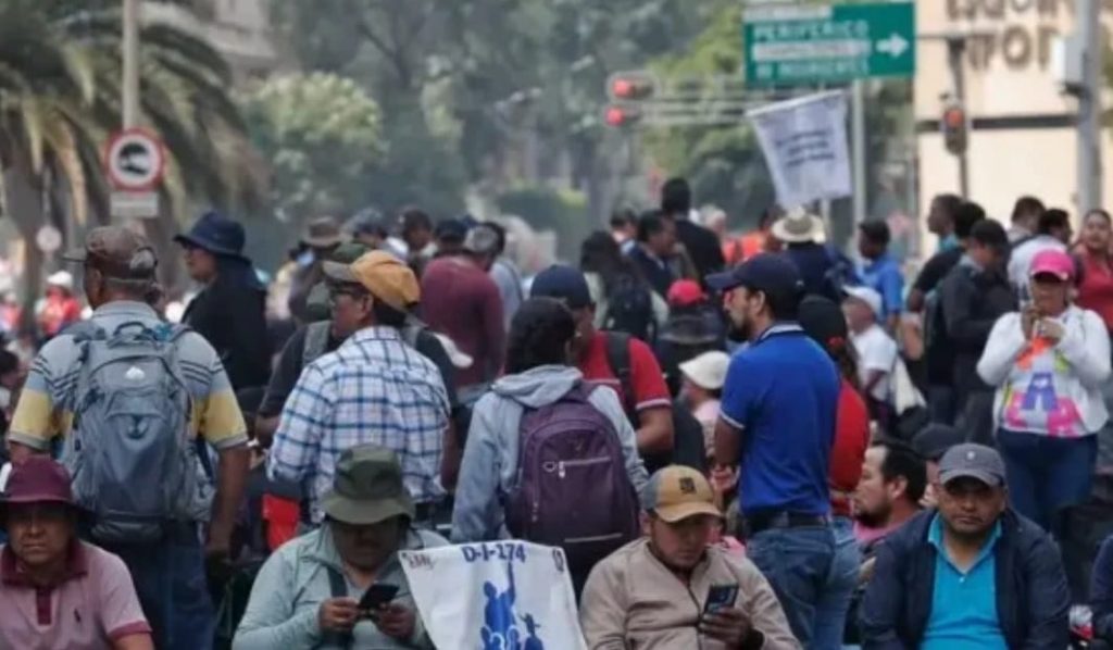la CNTE sigue en paro-min