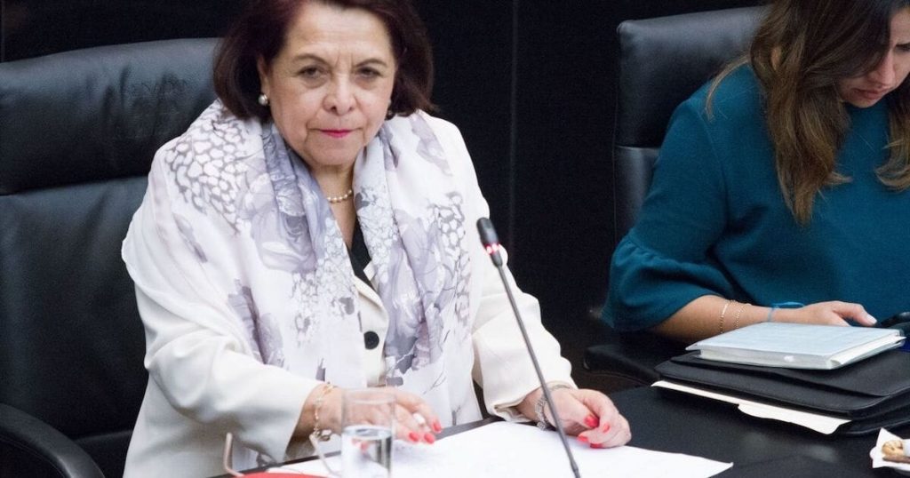Celia Maya García-min