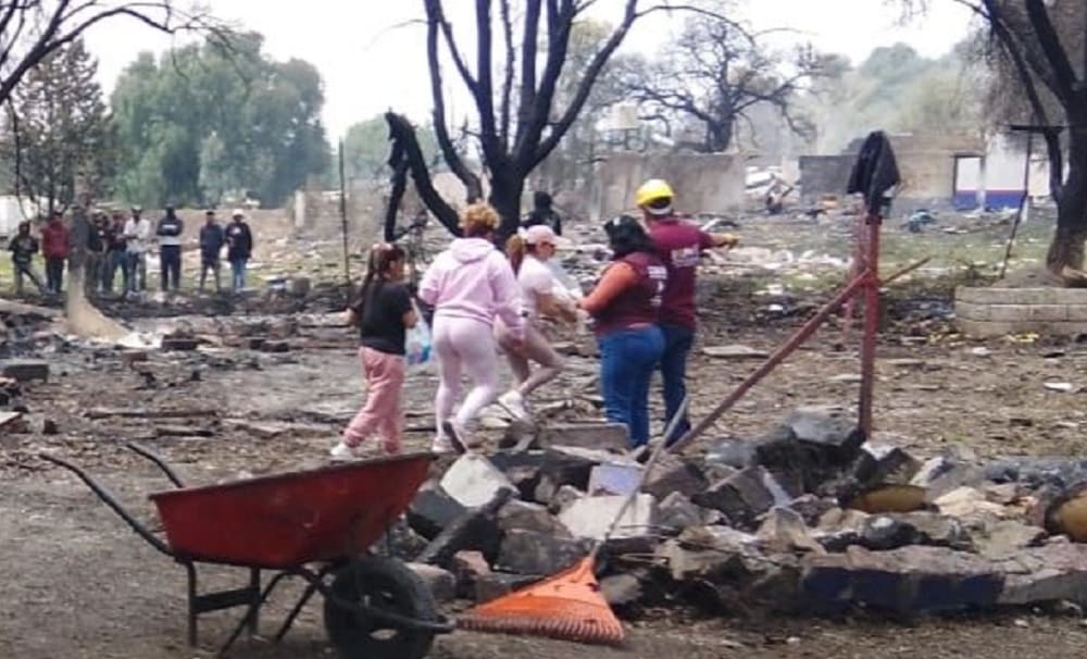 explosiones en tultepec-min