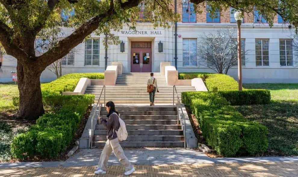 universidades en Texas-min