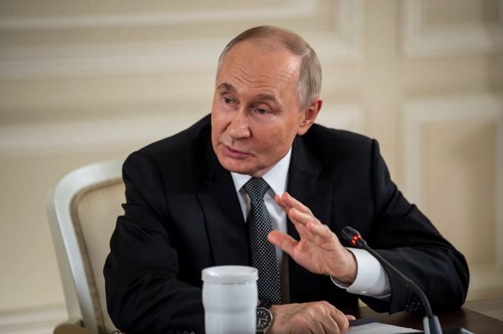 vladimir putin-min