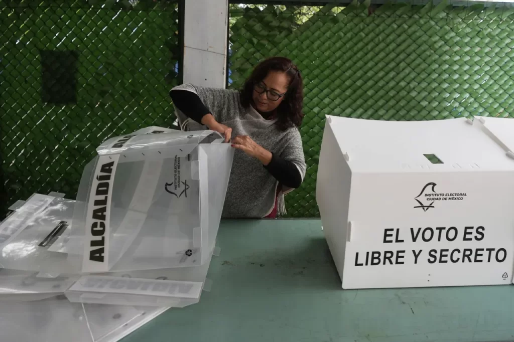 votaciones en Veracruz y Durango