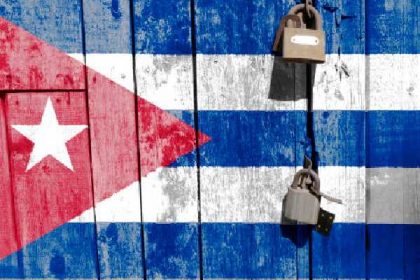 EE.UU. restringe visas a presidente de Cuba y otros funcionarios por represivos