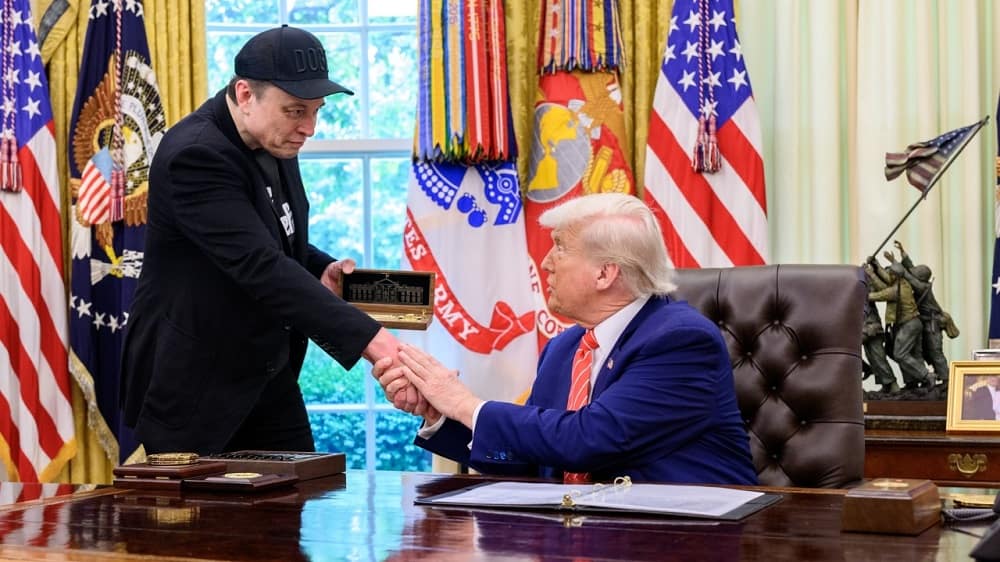 elon_musk_donald_trump-min