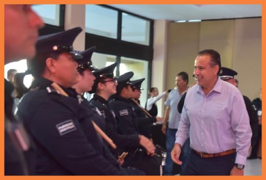 toño policias