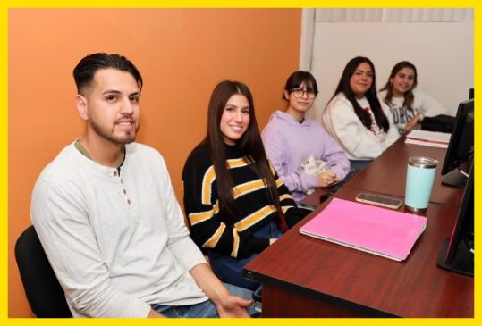 ues estudiantes