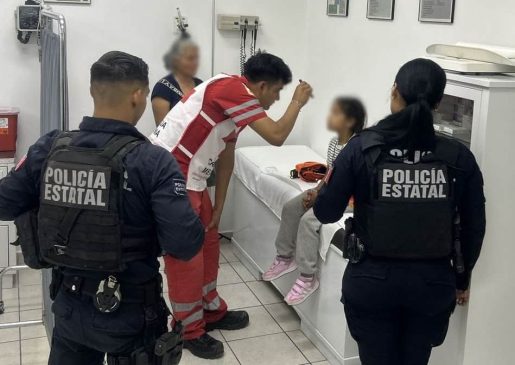Auxilia División Fronteriza del GobSon a ciudadanos en Nogales-min