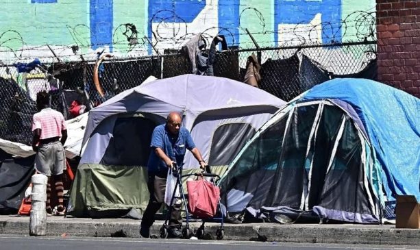 anuncia-trump-que-expulsará a gente sin hogar de washington dc-min (1)