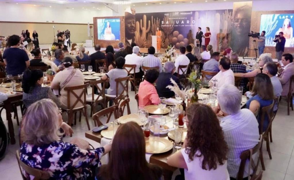entrega el Reconocimiento Sahuaro 202553)-min