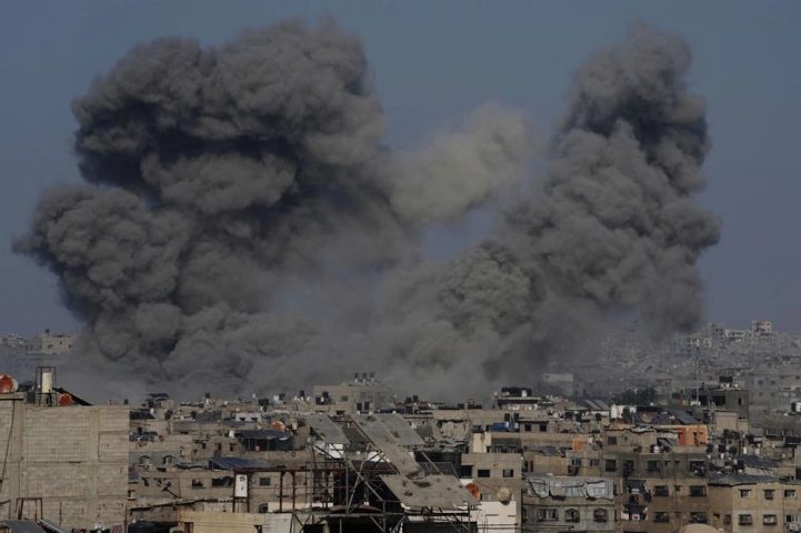 gaza bajo ataque de israel el sabado 23 de agosto-min