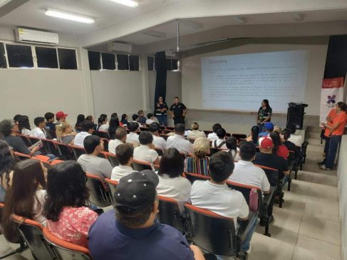 padres y estudiantes Cobch-min
