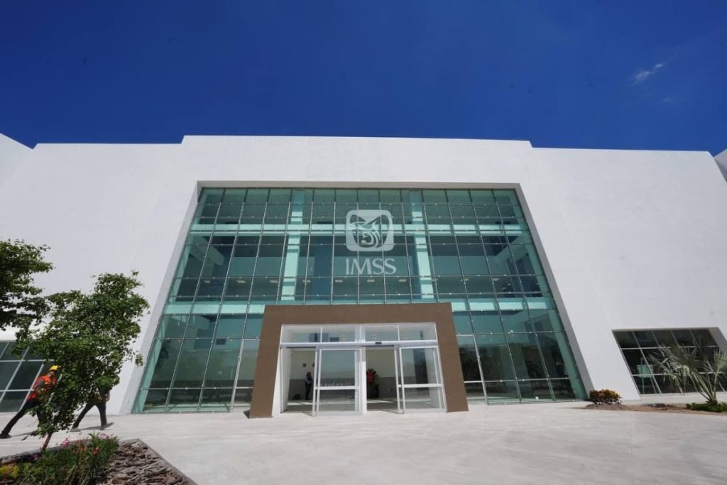 Durazo transforma Sonora con inversión en infraestructura hospitalaria y abasto de medicamentos2-min