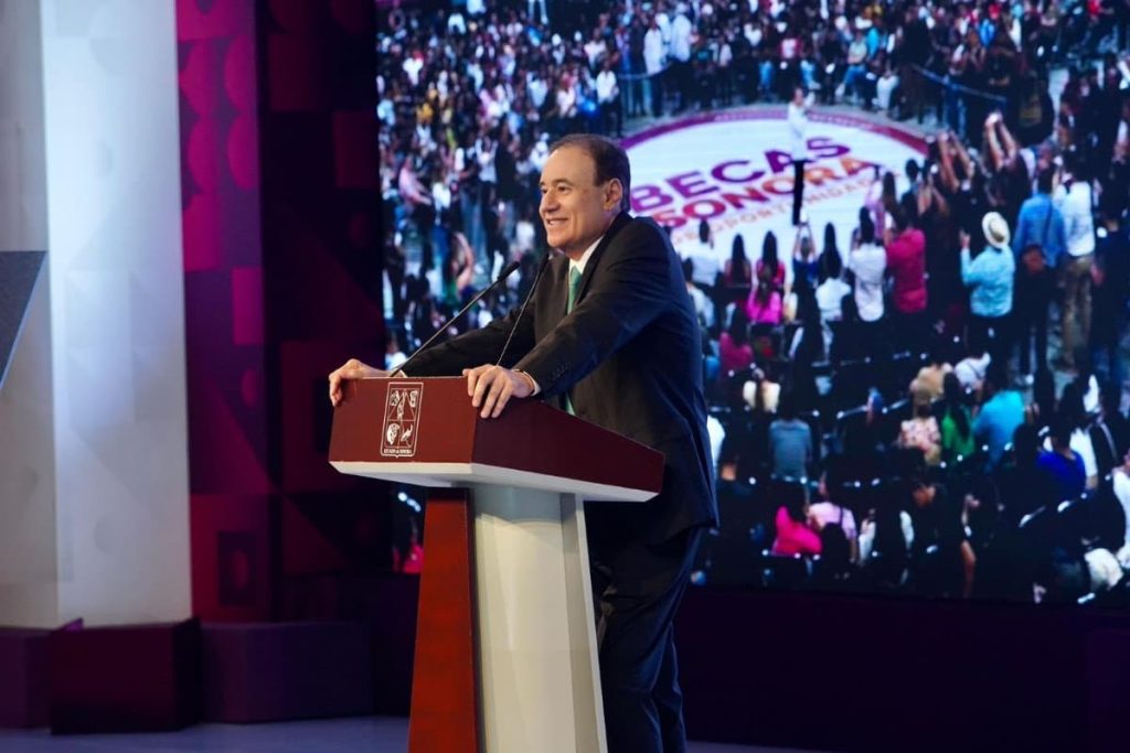 Durazo transforma Sonora con salud-min