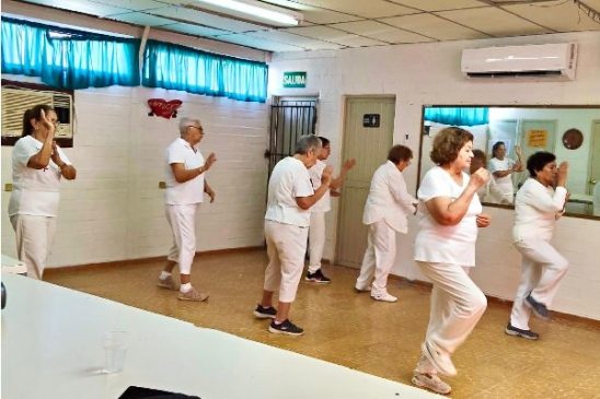 adultos mayres activos