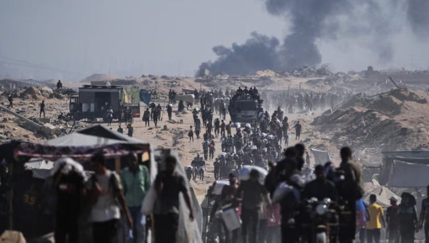 palestinos huyen de la guerra-min