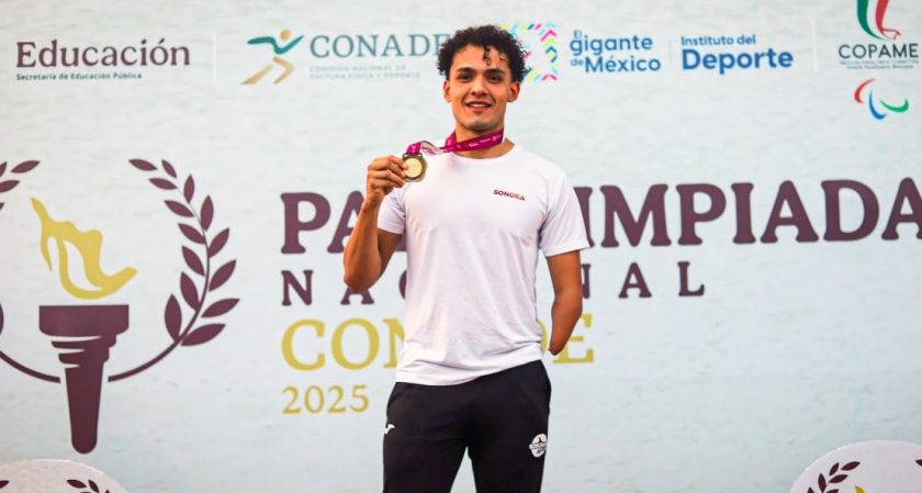 Paranadador sonorense Miguel López-min