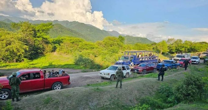 SINALOA. Inician regreso a sus comunidades 274 familias desplazadas2-min