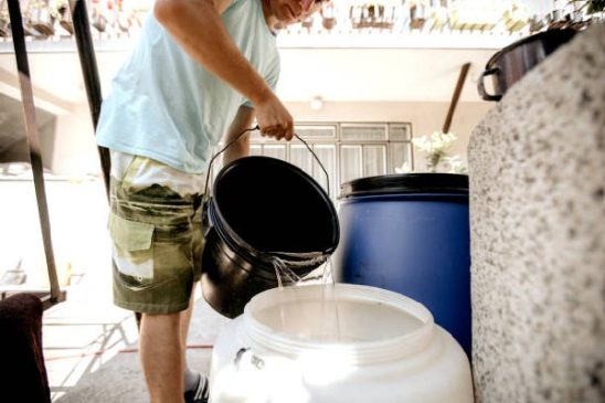 almacenar agua