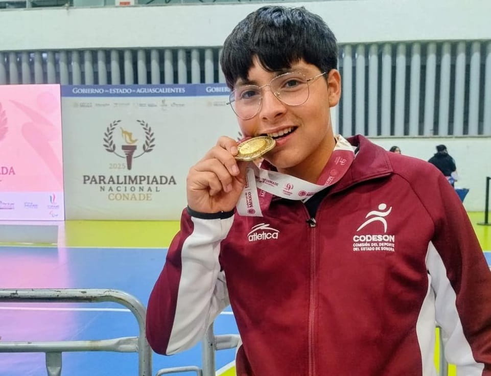 alumno de Cobach gana medalla en competencia-min