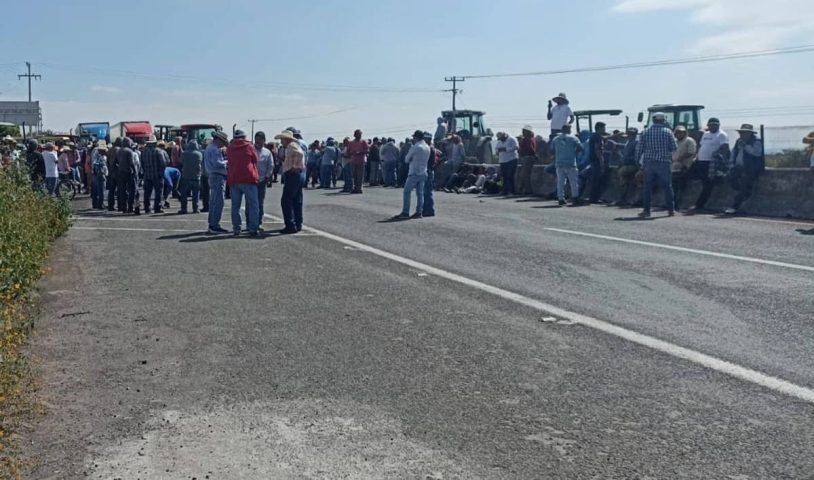 campesinos-liberan-carreteras-en-guanajuato-tras-38-horas-de-bloqueo-min