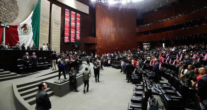 diputados-aceptan-matiz-a-impuesto-de-bebidas-light-o-zero-seria-de-15-pesos_-min