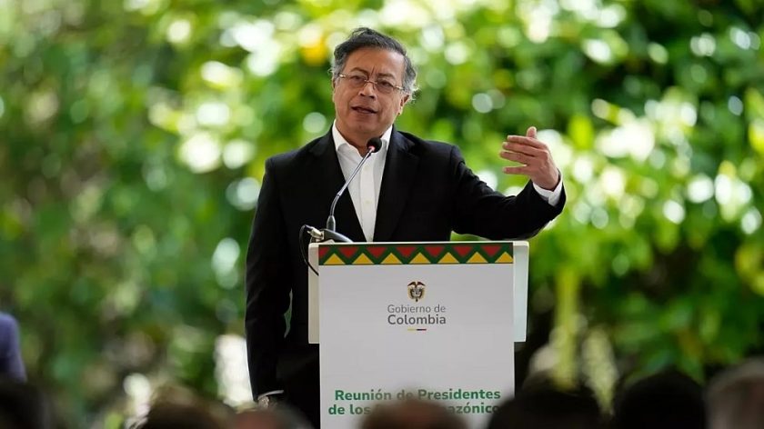 petro pide huelga mundial-min