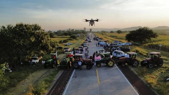 protestas-de-transportistas-continuan-en-chihuahua-durango-guanajuato-jalisco-michoacan-y-tlaxcal-min