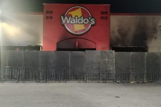 waldos fachada