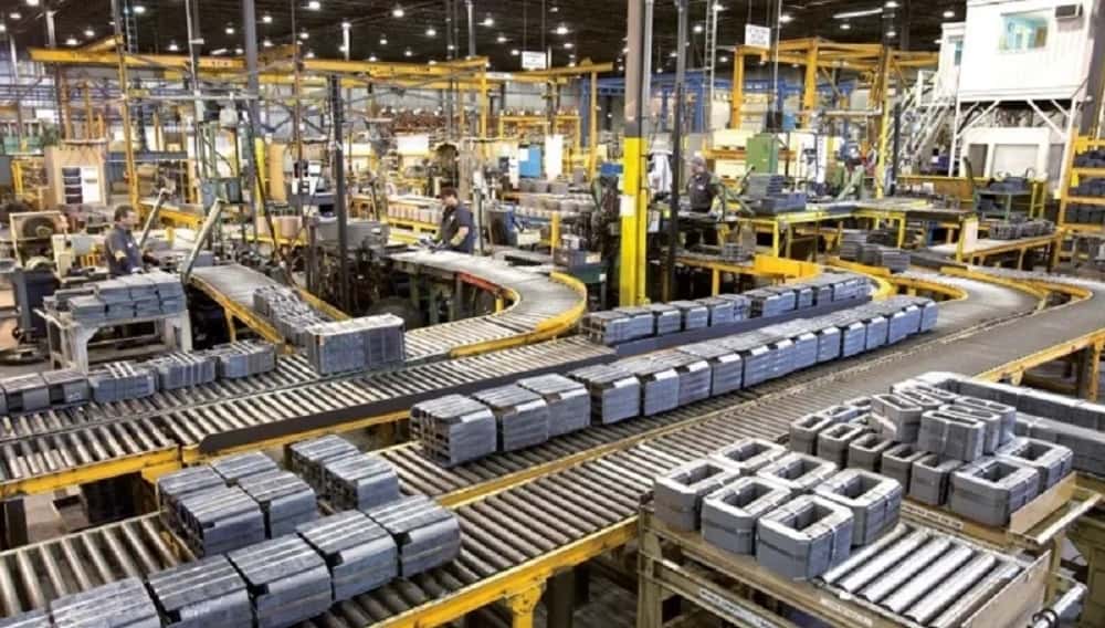 Actividad industrial repunta 0.7 por ciento mensual en octubre-min