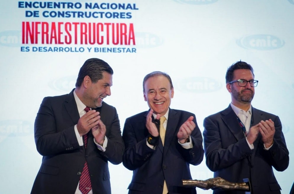 Gobernador Durazo coordina esfuerzos con el sector empresarial.-min