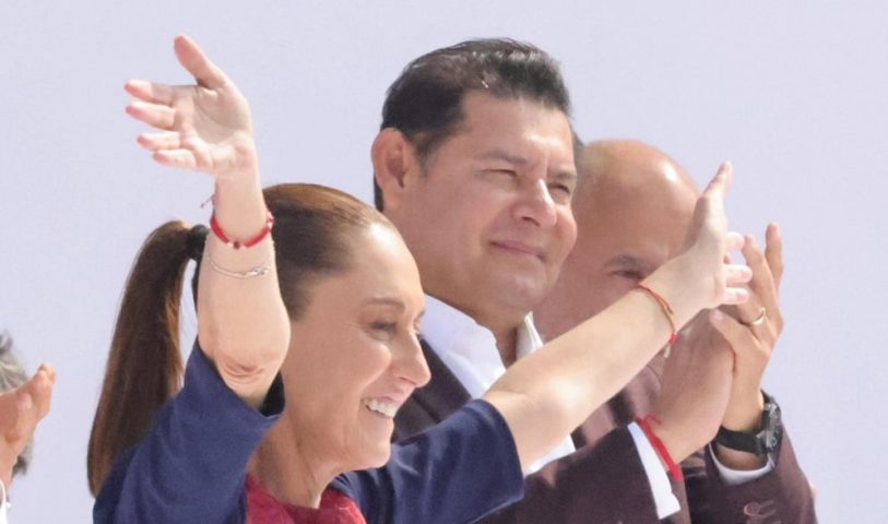 Sheinbaum y Arment en evento dela 4T-min