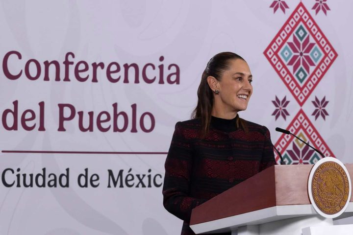 claudia. juan carlos buenrostro-min