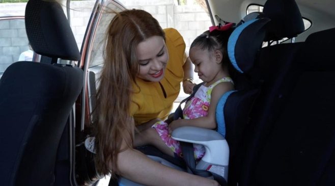 el cuidado de los niños-min