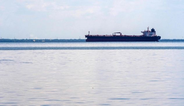 eu-intercepta-buque-frente-a-costas-de-venezuela-dicen-funcionarios-min