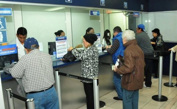 ganancia de bancos en México-min