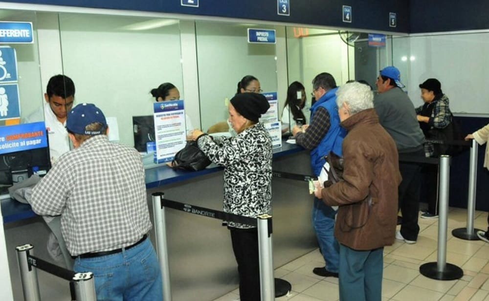 ganancia de bancos en México-min