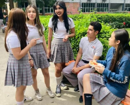 28 mil 500 estudiantes regresan a clases en Cobach (1)