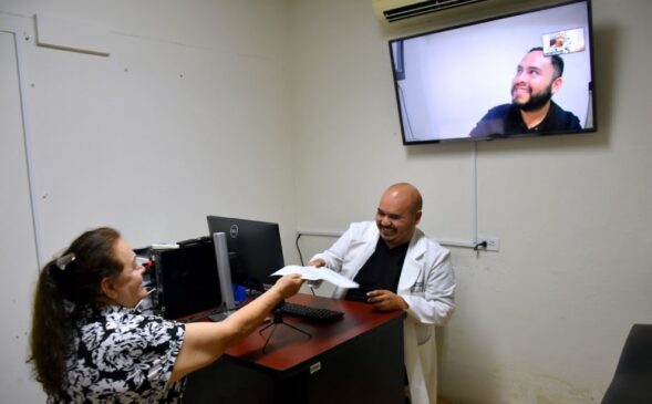 Atiende Isssteson a pacientes en localidades vía telemedicina.-min