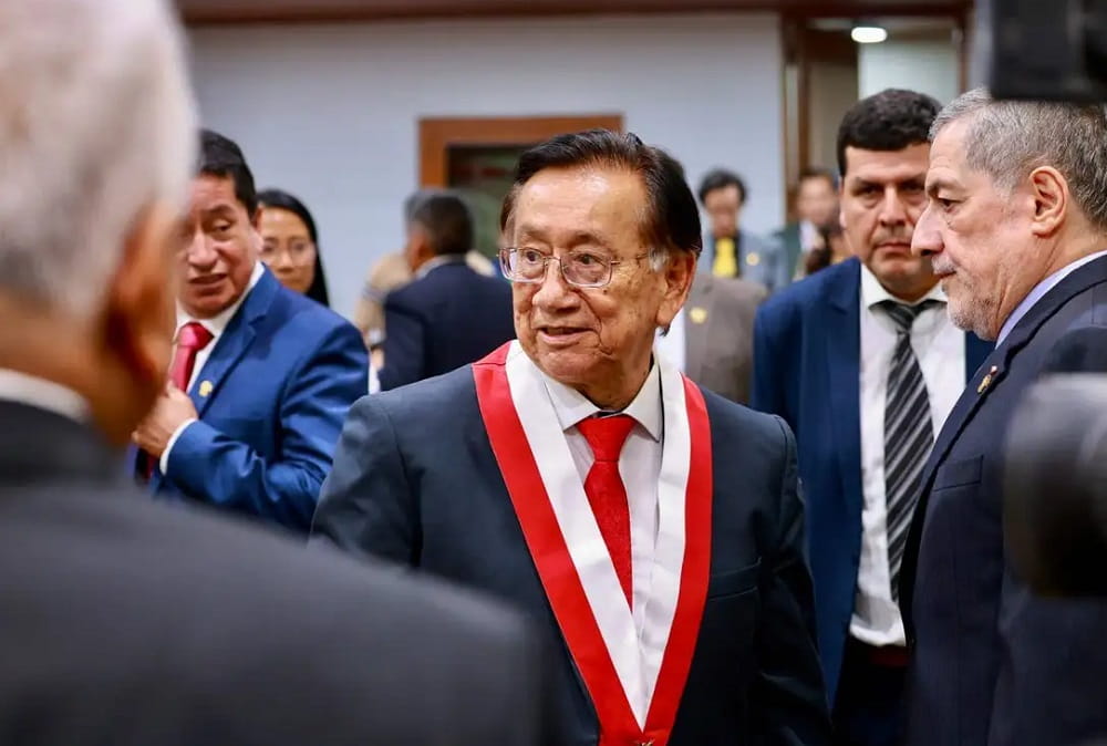congreso-de-peru-elige-a-jose-maria-balcazar-como-nuevo-presidente-interino